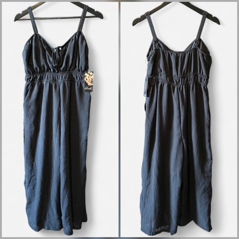 NWT | A Hint Of Blush - Black Linen Jumpsuit size Medium